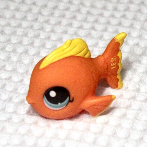 Littlest Pet Shop Orange Fish - Picture 1 of 4